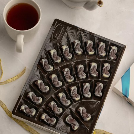 Assorted glazed sweets "АККОНД Zolotoy Konyok" 200 g