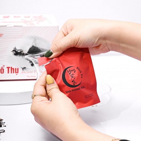 Vietnamese Ancient Tree Black Tea in Pyramid bag 3.5g Van Phong Tea