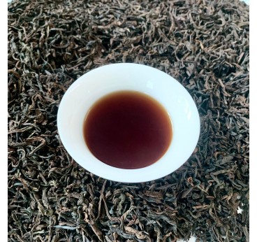 Van Phong beramā lielo lapu nogatavināta Pueras tēja, 10g paka