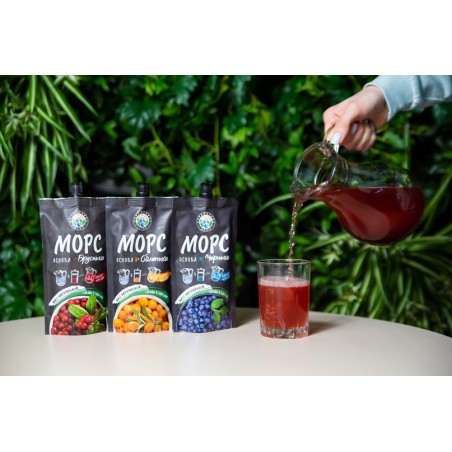 Basis for fruit drink Mors Blackcurrant 200g Karelskoe leto